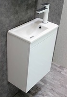 Комплект мебел за баня с умивалник Mini L 42